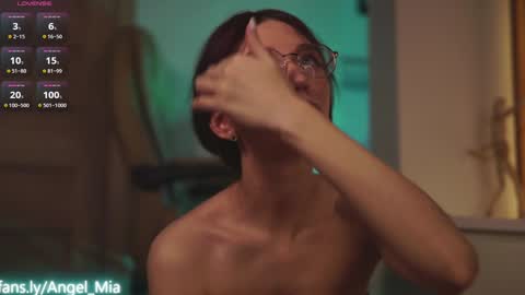 Nikki online show from February 18, 2026, 5:58 am