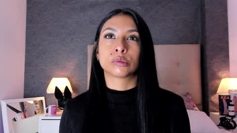 Angela online show from February 4, 2025, 12:55 pm