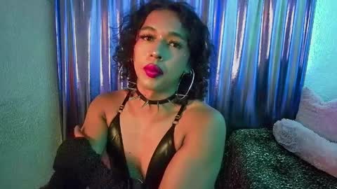 Snapshot of angelsdustxxx chatting on June 5, 2026, 5:14 am online show from June 5, 2026, 5:14 am