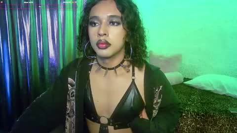 Snapshot of angelsdustxxx chatting on June 9, 2026, 2:45 am online show from June 9, 2026, 2:45 am
