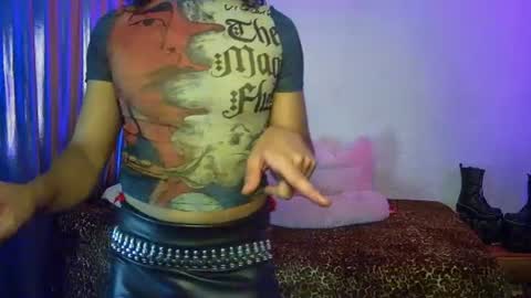Snapshot of angelsdustxxx chatting on June 11, 2026, 2:53 am online show from June 11, 2026, 2:53 am
