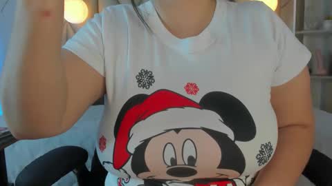 ANGIE online show from December 3, 2025, 2:26 pm