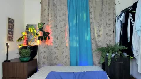 angelwhitte online show from February 14, 2026, 12:07 am