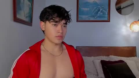 Snapshot of angelx_fox chatting on February 14, 2025, 10:28 am Angel Fox online show from February 14, 2025, 10:28 am