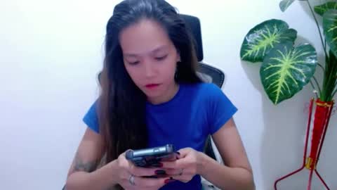 angelyn_slim online show from February 15, 2026, 5:20 pm