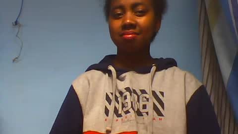Snapshot of angemalala chatting on July 12, 2026, 6:54 pm angemalala online show from July 12, 2026, 6:54 pm