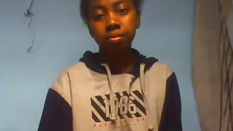 Snapshot of angemalala chatting on July 13, 2026, 7:11 am angemalala online show from July 13, 2026, 7:11 am