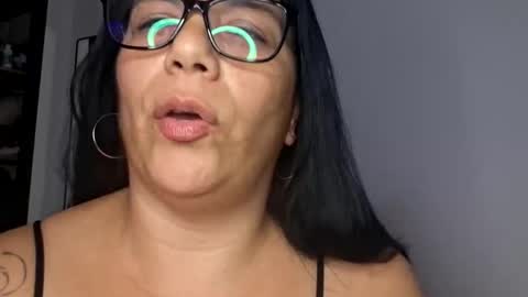 Angie0724 online show from February 12, 2026, 11:00 pm