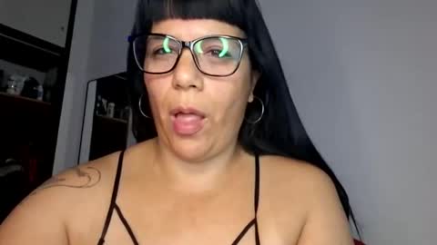 Angie0724 online show from February 14, 2026, 1:41 pm