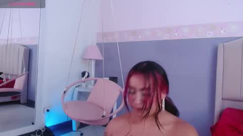 Snapshot of angie99_gh chatting on January 31, 2025, 9:48 am Angie online show from January 31, 2025, 9:48 am