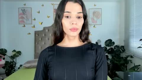 Anabella online show from March 12, 2026, 7:20 pm