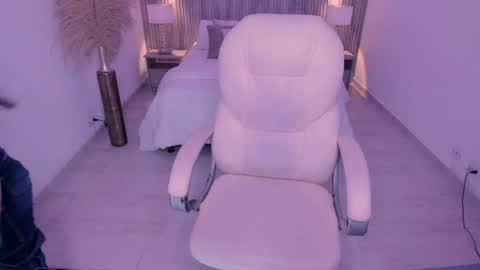 angie_smith_x online show from April 3, 2026, 3:15 am