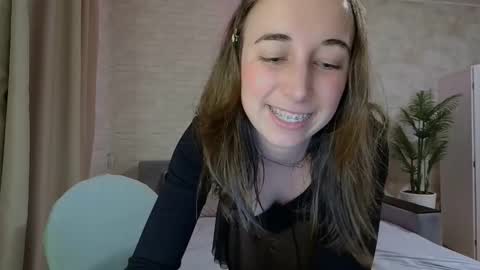 Snapshot of anikabloom chatting on February 5, 2025, 11:28 pm anikabloom online show from February 5, 2025, 11:28 pm