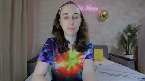 Snapshot of anikabloom chatting on February 17, 2025, 2:53 am anikabloom online show from February 17, 2025, 2:53 am