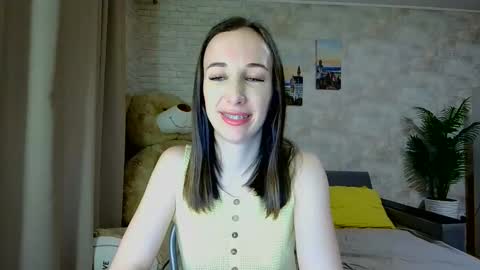 anikabloom online show from December 22, 2025, 3:03 am