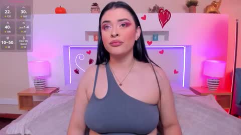 Snapshot of anikaromanof chatting on February 20, 2026, 11:43 am Anika Romano online show from February 20, 2026, 11:43 am