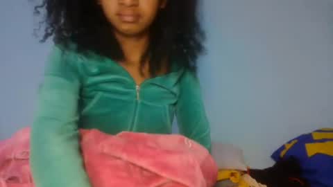 Snapshot of anitaazzh chatting on July 11, 2026, 8:28 am anitaazzh online show from July 11, 2026, 8:28 am