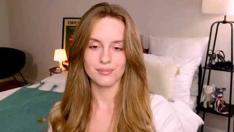 Anita online show from September 11, 2025, 1:11 pm