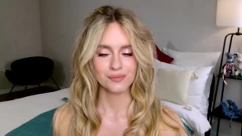 Anita online show from November 22, 2025, 10:20 pm