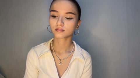 anitatynes online show from May 4, 2026, 2:35 pm