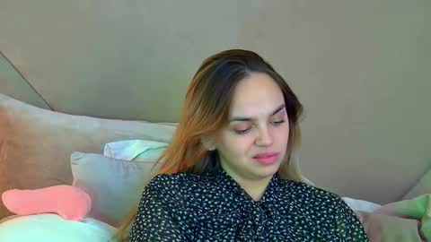 AnitaVenture online show from October 11, 2025, 4:38 pm