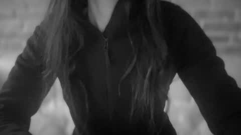 Anje online show from February 8, 2026, 9:02 am