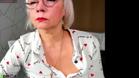 Snapshot of ann_annise chatting on February 17, 2026, 1:13 am ann_annise online show from February 17, 2026, 1:13 am