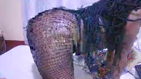 Snapshot of ann_keller chatting on December 20, 2025, 9:00 pm ann_keller online show from December 20, 2025, 9:00 pm