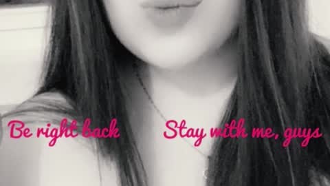 Snapshot of ann_venum chatting on October 3, 2025, 8:22 am Anna online show from October 3, 2025, 8:22 am