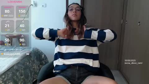 Anna online show from September 16, 2025, 3:24 pm