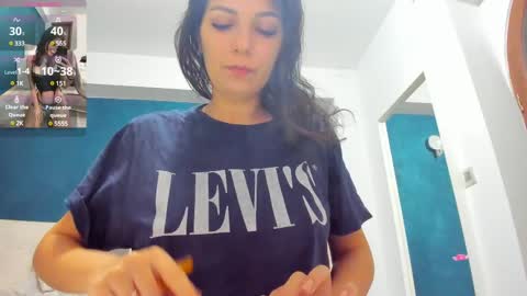 Anna online show from February 28, 2025, 6:54 am