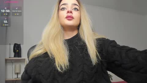 Anna online show from December 25, 2024, 3:49 pm