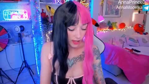 Anna online show from February 7, 2025, 4:06 am