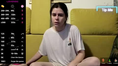 Anna online show from December 14, 2025, 6:12 pm