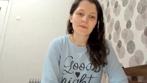 annaahcharm online show from January 14, 2025, 9:24 am