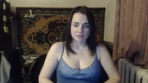 AnnaDiamond  online show from April 19, 2026, 8:44 pm