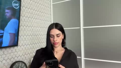 CLEOPATRA online show from January 17, 2025, 1:03 pm