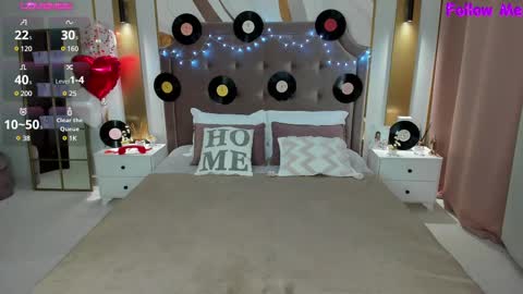 Anna online show from February 24, 2025, 6:49 am