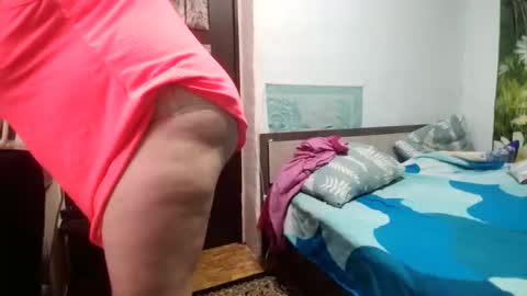 AnnaxGoldX online show from November 4, 2025, 10:47 am