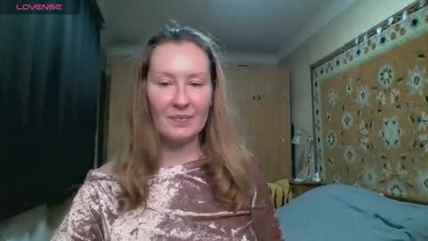 AnnaXLovers online show from February 5, 2026, 1:49 pm