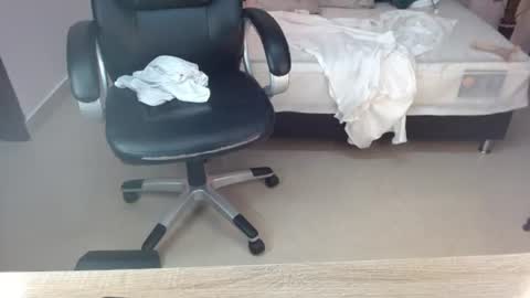 anne_blake online show from July 2, 2026, 3:23 am