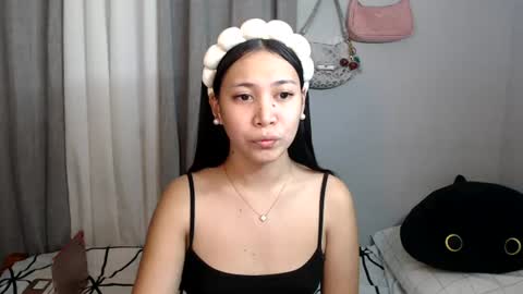Snapshot of anne_chanelx chatting on July 14, 2026, 3:33 am anne_chanelx online show from July 14, 2026, 3:33 am