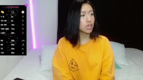 Snapshot of anne_nicholson chatting on December 12, 2024, 5:10 am Anne online show from December 12, 2024, 5:10 am