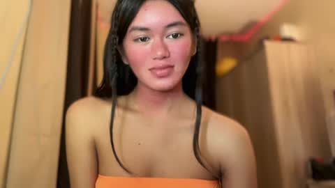 Snapshot of annedee_ chatting on December 11, 2024, 10:03 am Kim online show from December 11, 2024, 10:03 am