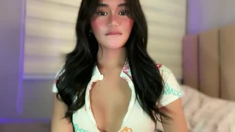 Kim online show from November 17, 2025, 4:13 pm