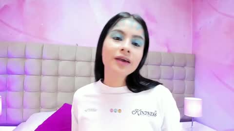 Anne online show from October 21, 2025, 3:07 am