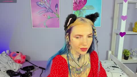 Snapshot of annetenet chatting on December 6, 2024, 6:15 am Annet online show from December 6, 2024, 6:15 am