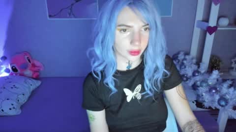 Snapshot of annetenet chatting on December 18, 2024, 8:20 am Annet online show from December 18, 2024, 8:20 am