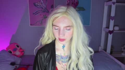 Snapshot of annetenet chatting on January 26, 2025, 6:07 am Annet online show from January 26, 2025, 6:07 am