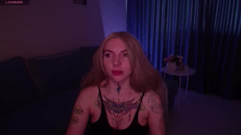 Snapshot of annetenet chatting on September 26, 2025, 7:01 am Annet online show from September 26, 2025, 7:01 am